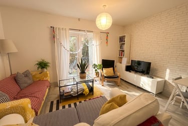 6 bed house, Sherwin Road - 6 Bed Bills Inc, Lenton, Nottingham, NG72FB - Image 1