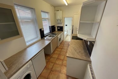 5 bed house, Dawlish Road, Selly Park, Birmingham, B297AR - Image 4