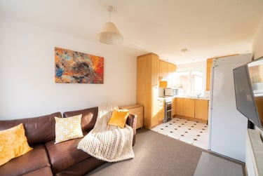 5 bed house, Leahurst Crescent - Copy, Harborne, Birmingham, B170LD - Image 1