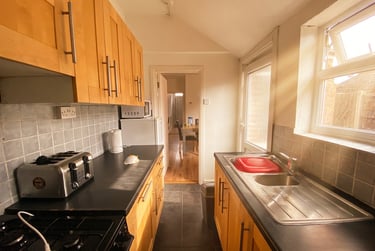 3 bed house, Humber Road - 3 bed Ex Bills, Beeston, Nottingham, NG92EX - Image 5