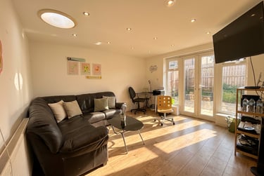 6 bed house, Park Road - 6 Bed Bills Inc, Lenton, Nottingham, NG71LB - Image 2