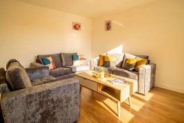 8 bed house, Queens Road - 8 bed, Beeston, Nottingham, NG92GS - Image 2