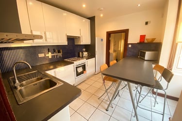 1 bed house, Hallewell Road - 984137, Bearwood, Birmingham, B160LP - Image 4