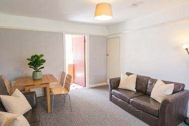 3 bed house, Poole Crescent - Copy, Harborne, Birmingham, B170PD - Image 1