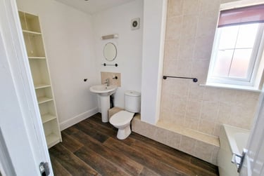 3 bed flat, F7 BWAS 205 Alfreton Rd, Radford, Nottingham, NG73NW - Image 10