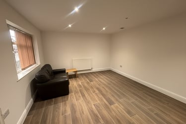 3 bed flat, F6 BWAS 205 Alfreton Rd, Radford, Nottingham, NG73NW - Image 3