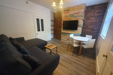 4 bed house, Reservoir Retreat, City Centre, Birmingham, B169EH - Image 3