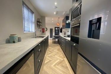 5 bed house, Sefton Road, City Centre, Birmingham, B169DR - Image 3