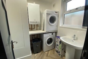 5 bed house, Sefton Road, City Centre, Birmingham, B169DR - Image 9