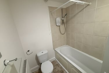 6 bed house, Clifford Street, Radford, Nottingham, NG73NW - Image 11