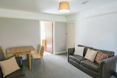 4 bed house, Poole Crescent, Harborne, Birmingham, B170PD - Image 3