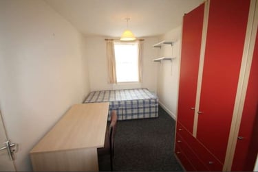 4 bed house, Chapel Court, Lenton, Nottingham, NG71HP - Image 3