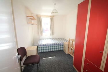 4 bed house, Chapel Court, Lenton, Nottingham, NG71HP - Image 5