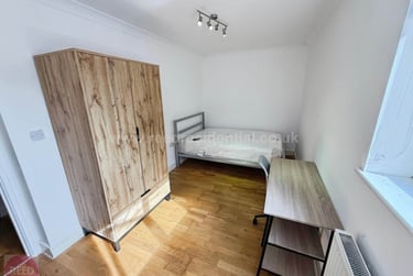 7 bed flat, Flat 7 Exeter House, Selly Park, Birmingham, B296EX - Image 13