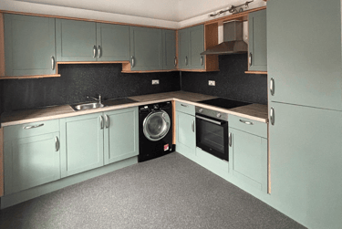 3 bed flat, Flat 6 Foxrose Court, Hockley, Nottingham, NG31JB - Image 2