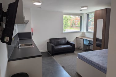 1 bed flat, F3 - 54 George Road, City Centre, Birmingham, B151PL - Image 1