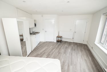 1 bed house, Raddlebarn Court, Selly Park, Birmingham, B297AT - Image 2