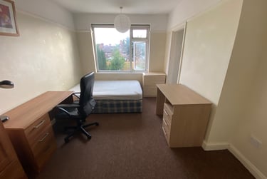 4 bed house, Marlborough Road, Beeston, Nottingham, NG92HG - Image 6