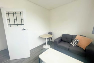 2 bed flat, Flat 9 Weoley Court, Selly Oak, Birmingham, B296NH - Image 9