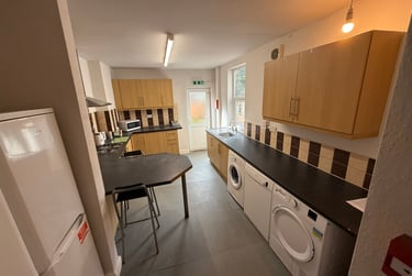 5 bed house, Lenton Boulevard, Lenton, Nottingham, NG72FQ - Image 3