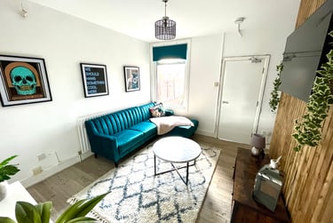 4 bed house, Johnson Road, Lenton, Nottingham, NG72BX - Image 4