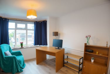 3 bed house, Goss Croft, Selly Oak, Birmingham, B296NN - Image 2