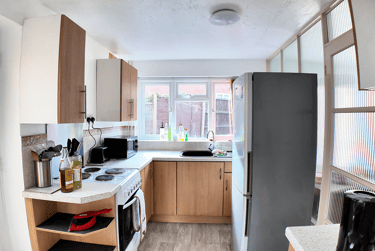 3 bed house, Goss Croft, Selly Oak, Birmingham, B296NN - Image 11