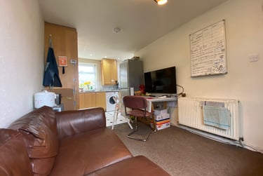 5 bed house, Rebecca Drive, Selly Park, Birmingham, B296TP - Image 2