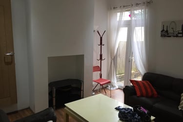 5 bed house, Dawlish Road, Selly Park, Birmingham, B297AR - Image 2