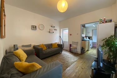 4 bed house, Daisy Road, City Centre, Birmingham, B169DZ - Image 1