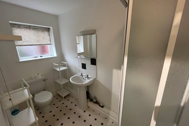 2 bed house, Peveril Street, Radford, Nottingham, NG74AH - Image 10