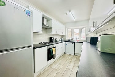 6 bed house, Arnesby Road, Lenton, Nottingham, NG72EA - Image 9