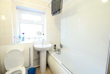 2 bed house, Medway Street, Lenton, Nottingham, NG81PN - Image 3
