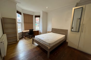 7 bed house, Derby Grove, Radford, Nottingham, NG71PE - Image 9