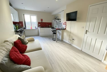6 bed house, Rookery Road, Selly Park, Birmingham, B297DQ - Image 1