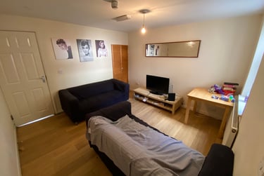 6 bed house, Dawlish Road, Selly Park, Birmingham, B297AH - Image 1