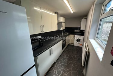 6 bed house, Frederick Grove, Lenton, Nottingham, NG71SG - Image 3