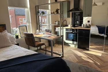 1 bed flat, S2 U 71 Raddlebarn Road, Selly Park, Birmingham, B297DA - Image 3