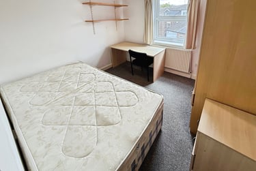 4 bed flat, Chapel Court, Lenton, Nottingham, NG71HP - Image 8
