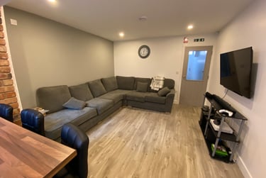 8 bed house, Hubert Road, Selly Park, Birmingham, B296EP - Image 4