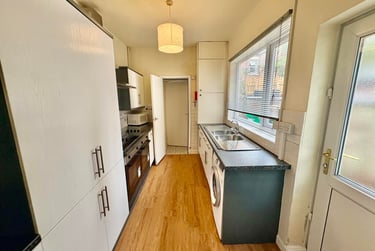 6 bed house, Watkin Street, Hockley, Nottingham, NG31DL - Image 3