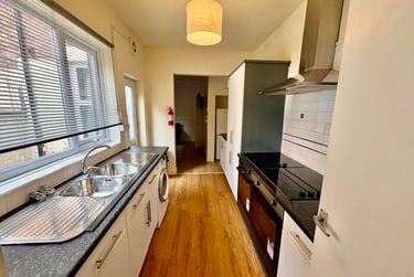 6 bed house, Watkin Street, Hockley, Nottingham, NG31DL - Image 4