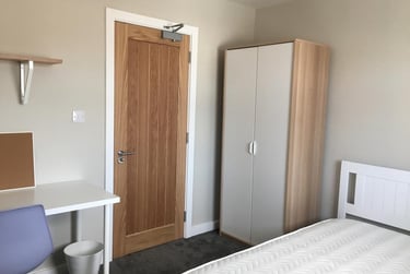 5 bed house, Daisy Road, City Centre, Birmingham, B169DY - Image 3