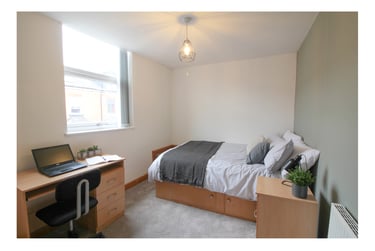 6 bed house, North Road, Selly Park, Birmingham, B296AW - Image 1