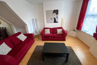 3 bed house, Humber Road, Beeston, Nottingham, NG92EX - Image 1