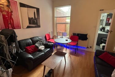 4 bed house, Dawlish Road, Selly Park, Birmingham, B297AT - Image 1