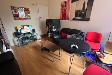 4 bed house, Dawlish Road, Selly Park, Birmingham, B297AT - Image 2