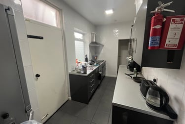 4 bed house, Dawlish Road, Selly Park, Birmingham, B297AT - Image 4