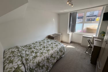 6 bed house, Teignmouth Road, Selly Park, Birmingham, B297BA - Image 4