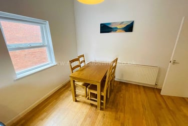 6 bed flat, Flat B, 243 Derby Road, Lenton, Nottingham, NG71QN - Image 3